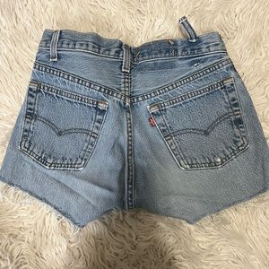 Womens vintage Levi shorts size 00